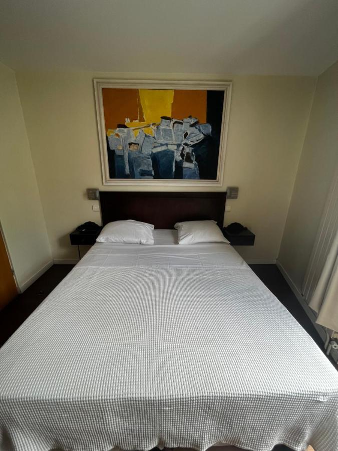 Tingis Hotel Parijs